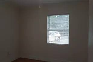 3801 NW 6th St, Gainesville, FL 32609 - Photo 11