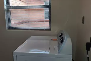 3801 NW 6th St, Gainesville, FL 32609 - Photo 17