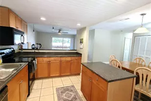 1810 NW 23rd Blvd, Gainesville, FL 32605 - Photo 7