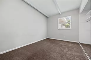 3003 NE 11th Dr, Gainesville, FL 32609 - Photo 13