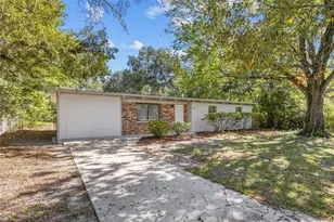3003 NE 11th Dr, Gainesville, FL 32609 - Photo 5