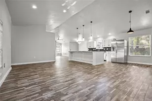 8045 SW 63rd Ln, Gainesville, FL 32608 - Photo 5