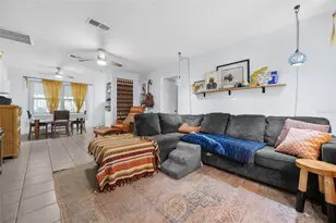 2418 NE 12th St, Gainesville, FL 32609 - Photo 3