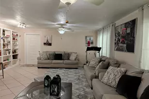 2305 NW 48th Terrace W, Gainesville, FL 32606 - Photo 3