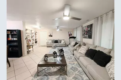 2305 NW 48th Terrace W, Gainesville, FL 32606 - Photo 5