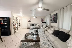 2305 NW 48th Terrace W, Gainesville, FL 32606 - Photo 5