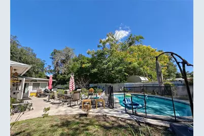 2305 NW 48th Terrace W, Gainesville, FL 32606 - Photo 13