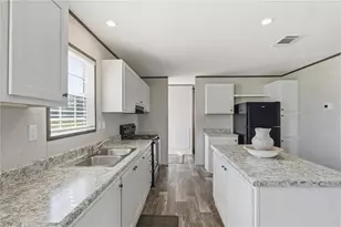 9870 SW 62nd Ct, Trenton, FL 32693 - Photo 17