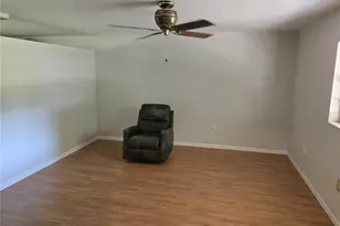 18566 NW 242nd St, High Springs, FL 32643 - Photo 15