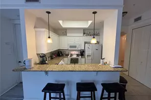 325 NW 14th St, Gainesville, FL 32603 - Photo 5