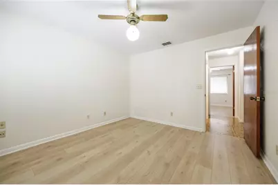 2635 SW 35th Pl Apt #1001, Gainesville, FL 32608 - Photo 9