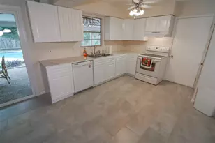 3442 Red Oak Cir E, Orange Park, FL 32073 - Photo 11