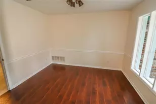 3442 Red Oak Cir E, Orange Park, FL 32073 - Photo 5