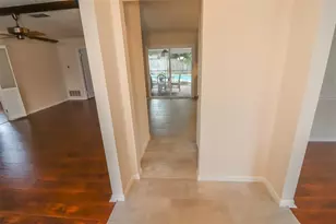 3442 Red Oak Cir E, Orange Park, FL 32073 - Photo 3