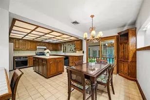 2425 NW 26th Pl, Gainesville, FL 32605 - Photo 19