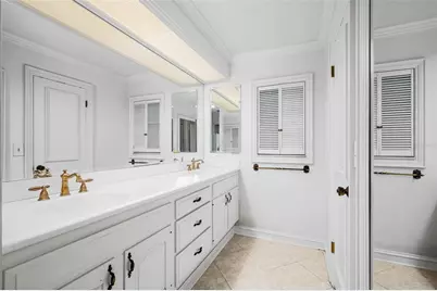 2425 NW 26th Place, Gainesville, FL 32605 - Photo 29