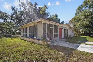 68 SE 12th Ave, Cross City, FL 32628 - Photo 1