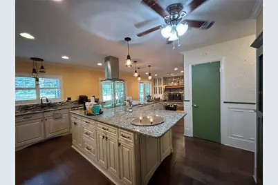 608 SW 80th Boulevard, Gainesville, FL 32607 - Photo 5