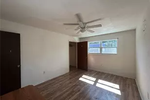 2614 SW 31st Pl, Gainesville, FL 32608 - Photo 9