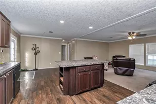 5860 SE 183rd Terrace, Ocklawaha, FL 32179 - Photo 13