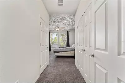 1142 SW 9th Road #103, Gainesville, FL 32601 - Photo 25