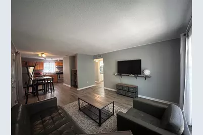 507 NW 39th Road #221, Gainesville, FL 32607 - Photo 3