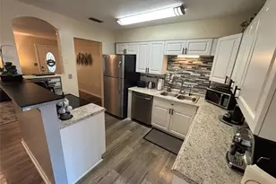 5515 NW 27th Terrace, Gainesville, FL 32653 - Photo 9