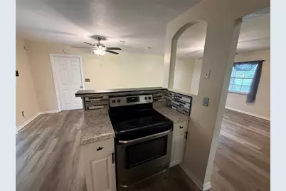 5515 NW 27th Terrace, Gainesville, FL 32653 - Photo 5