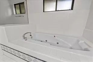 1326 NW 57th St, Gainesville, FL 32605 - Photo 41