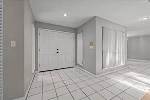 1326 NW 57th St, Gainesville, FL 32605 - Photo 5