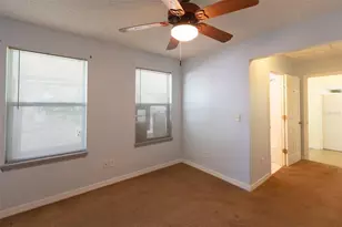 393 Hilltop Dr, Orange Park, FL 32073 - Photo 9