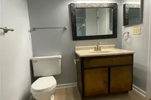 253 NW 3rd Ave, Micanopy, FL 32667 - Photo 7