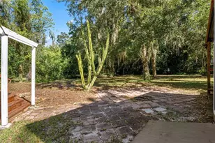 101 NE 9th St, Gainesville, FL 32601 - Photo 29