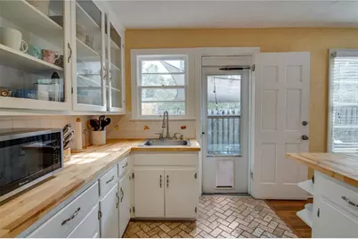 407 NE 8th Street, Gainesville, FL 32601 - Photo 23