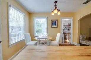 407 NE 8th St, Gainesville, FL 32601 - Photo 15