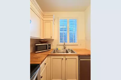 3521 SW 30th Way #105, Gainesville, FL 32608 - Photo 9