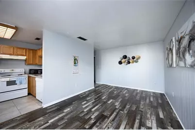 501 NW 15th Avenue #12, Gainesville, FL 32601 - Photo 3