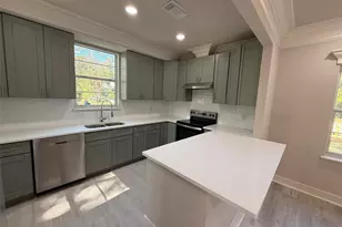 1217 NE 4 St, Gainesville, FL 32601 - Photo 11