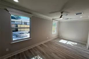 1217 NE 4 St, Gainesville, FL 32601 - Photo 15