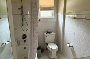 404 NE 10th Ave, Gainesville, FL 32601 - Photo 17