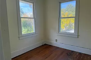 404 NE 10th Ave, Gainesville, FL 32601 - Photo 11