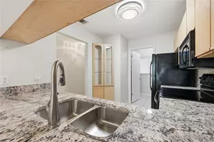 3426 NW 37th Ave, Gainesville, FL 32605 - Photo 17
