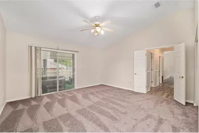 1135 SE 12th Avenue, Gainesville, FL 32641 - Photo 13