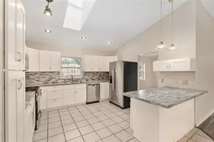 1135 SE 12th Ave, Gainesville, FL 32641 - Photo 9