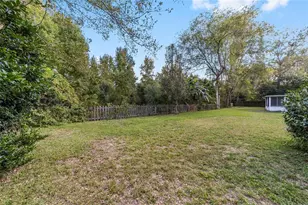 4805 SW 19th St, Gainesville, FL 32608 - Photo 41