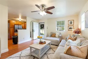 4939 SW 57th Dr, Gainesville, FL 32608 - Photo 5