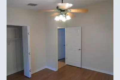 1221 NW 35th Avenue, Gainesville, FL 32609 - Photo 11