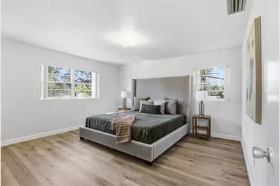 4411 NW 14th Place, Gainesville, FL 32605 - Photo 11