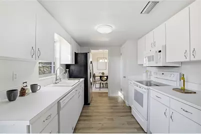 4411 NW 14th Place, Gainesville, FL 32605 - Photo 7