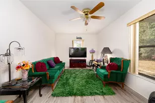 10117 SW 170th St, Archer, FL 32618 - Photo 15